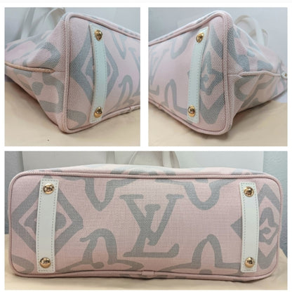 Louis Vuitton  NEW ✨️LIMITED EDITION ROSE / PINK TAHITIENNE CABAS PM